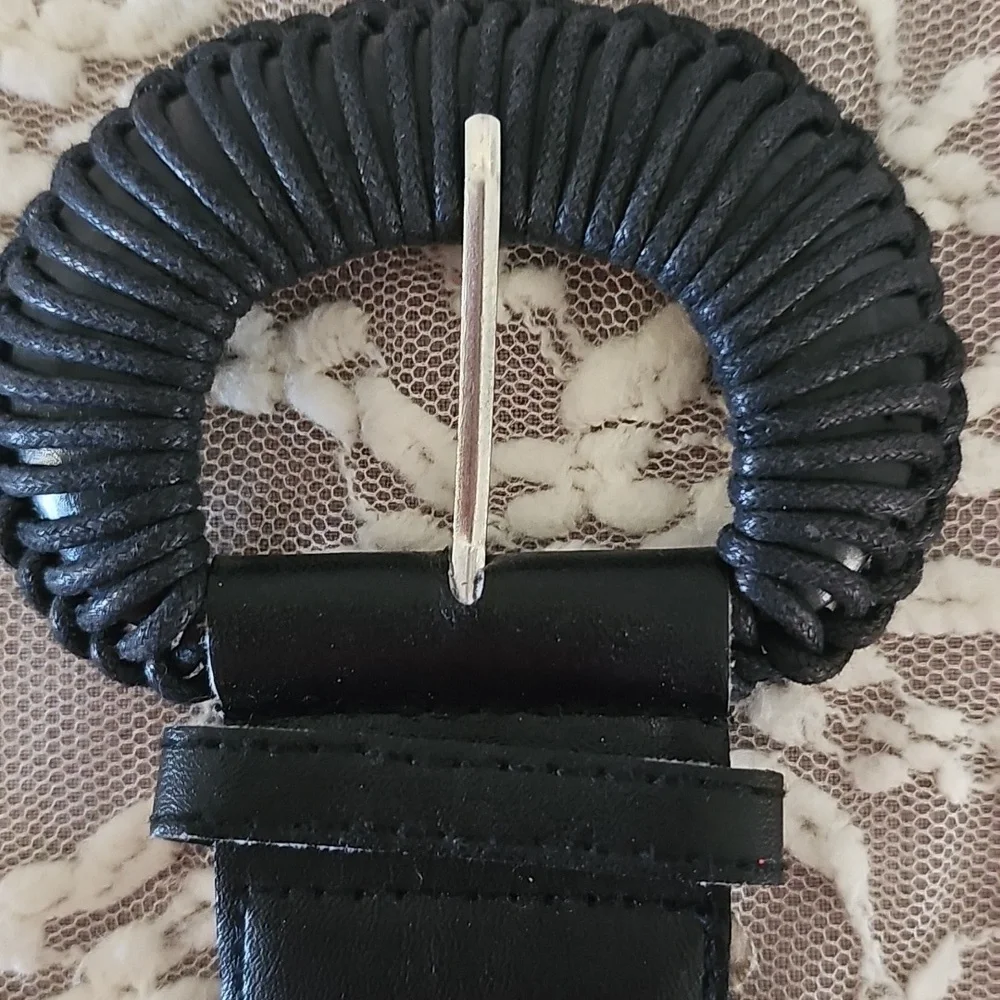 Black Woven Belt Womens Sz Sm 90s Y2K Bold Casual Summer Spring Casual Boho EUC